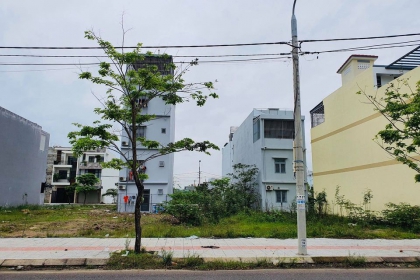Bán lô đất đường Lê Ấm Khu Nguyễn Tri Phương Hòa Xuân 