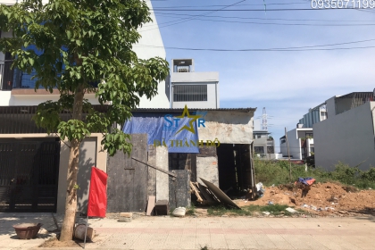 Bán đất đường Thanh Lương 18 tây bắc sát góc sạch đẹp khu đô thị sinh thái Hòa Xuân.