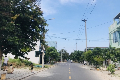 Cần bán lô đất đường Nguyễn Kim, Hòa Xuân, Cẩm Lệ, Đà Nẵng