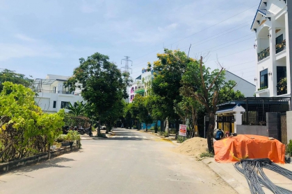 Chính chủ cần bán lô Đông Bắc sạch đẹp, nở hậu siêu đẹp khu Đảo 2 