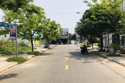 Chủ gửi bán đất đường Cồn Dầu 12, Hòa Xuân, Cẩm lệ, Đà Nẵng cho khách làm nhà đầu tư vị tri đẹp