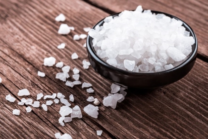 Phương pháp dùng muối để hóa giải năng lượng xấu trong nhà