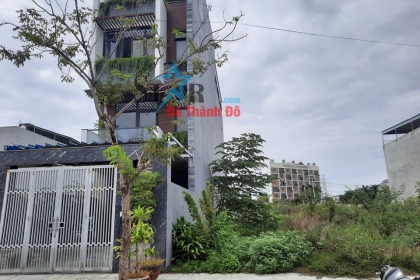 Bán đất đường HUỲNH VĂN GẤM, sát công viên, đường thông,