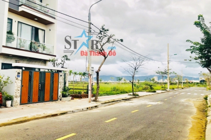 Bán cặp đất đường Trung Lương 15 - Đảo Víp - khu đô thị sinh thái Hòa Xuân.