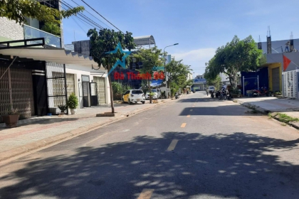 Bán lô đất rẻ nhất thị trường đường Liên Lạc 20, gần trường cao đăng Nghề