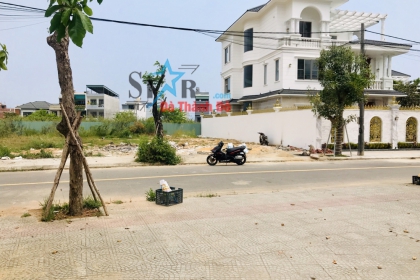 Bán đất đường Vũ Thành Năm - Đảo 2 - khu đô thị sinh thái Hòa Xuân.