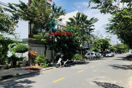 Bán lô đất siêu đẹp đường Huỳnh Ngọc Đủ-khu đô thị sinh thái Hòa Xuân.