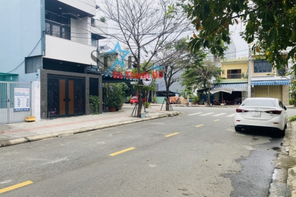 Bán đất đường  Thanh Lương 22  khu đô thị sinh thái Hòa Xuân.