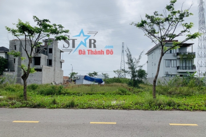 BÁN  LÔ ĐẤT ĐƯỜNG THANH LƯƠNG 8   -  SẠCH.SIÊU ĐẸP HÒA XUÂN TP ĐÀ NẴNG- 3.370 tỷ  Tờ Bản Đồ: B1.103 Hướng Tây Bắc Đường rộng 7,5 Lề 3m Thuộc Khu đô thị ven sông Hòa Xuân.- Giai Đoạn 2 .Phường H