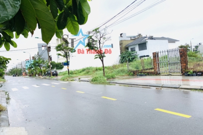 Bán góc 2MT đường Mạc Đăng Doanh và đường Đỗ Quỳ - Hòa Xuân .TP Đà nẵng