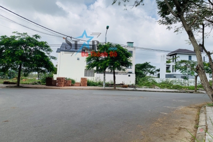 Thiện Chí Bán đất Huỳnh Ngọc Đủ - gần Sông - Siêu sạch đẹp - gần cầu Nguyễn Tri Phương