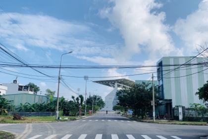 Bán lô đất đường Thanh Hóa sát sân Vận Động Hòa Xuân Cẩm Lê