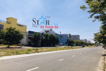 Bán 1 cặp đất đường Diên Hồng - khu đô thị sinh thái Hòa Xuân.