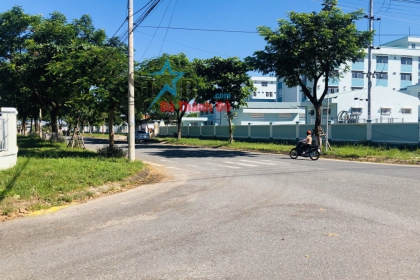 Bán lô đất đường 7m5 Trần Viện sát sân vận động Hòa Xuân Cẩm Lệ