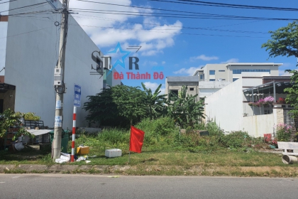 BÁN LÔ ĐẤT ĐƯỜNG MẸ THỨ KHU E MỞ RỘNG - HÒA XUÂN - CẨM LỆ .