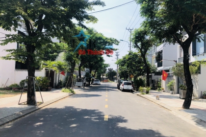 Chính Chủ Thiện Chí Bán Đất Đường Ngô Huy Diễn_ Đảo 1_ Hòa Xuân Giá Đầu Tư