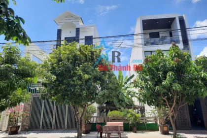 Bán đất đường Hà Bồng, đất sạch đẹp, đường thông, vị trí siêu đẹp
