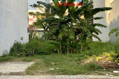 Bán 2 lô liền kề đường Nguyễn Phước Lan,gần cầu hòa xuân, vị trí kinh doanh buôn bán