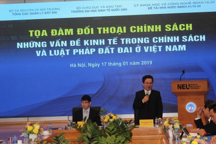 “Các đại gia Việt giàu siêu tốc nhờ đất đai là chính”