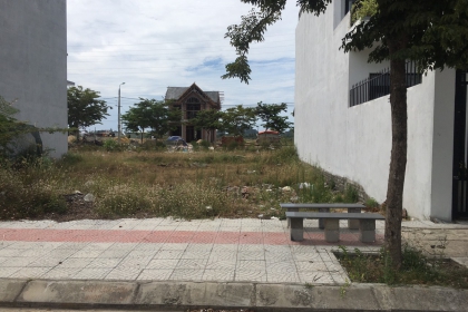 CẦN BÁN NHANH LÔ ĐẤT ĐƯỜNG THANH LƯƠNG 9 , TÂY BẮC , THUỘC KST HÒA XUÂN - CẨM LỆ LH : 0934.810.516