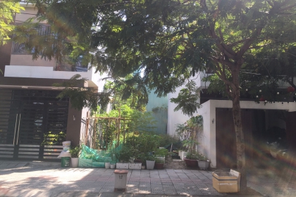 Cần bán nhanh lô đất đường Nguyễn Mậu Tài , đảo 1 gần cầu Hòa Xuân lh chung 0934.810.516