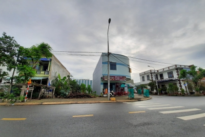 BÁN LÔ ĐẤT ĐƯỜNG ĐÔ ĐỐC LÂN GẦN TRƯỜNG HỌC SIÊU ĐẸP - HÒA XUÂN - SIÊU RẺ 