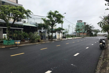 Bán lô đất đường lương khắc ninh, b2.39 sát sông, dân cư khá đông