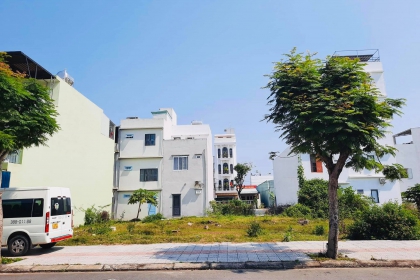 Bán lô đất đường 15m Trần Nam Trung Hòa Xuân Đà Nẵng