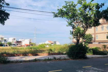Bán lô đất BIỆT THỰ đường Vũ Thành Năm, Đảo 2