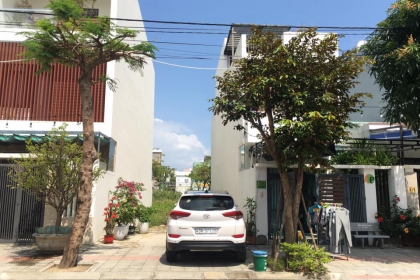 Bán lô đất đường Trần Viện sát góc đường Thanh Hóa