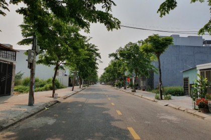 BÁN LÔ ĐẤT ĐƯỜNG NGUYỄN SẮC KIM - HÒA XUÂN - CẨM LỆ - ĐÀ NẴNG .