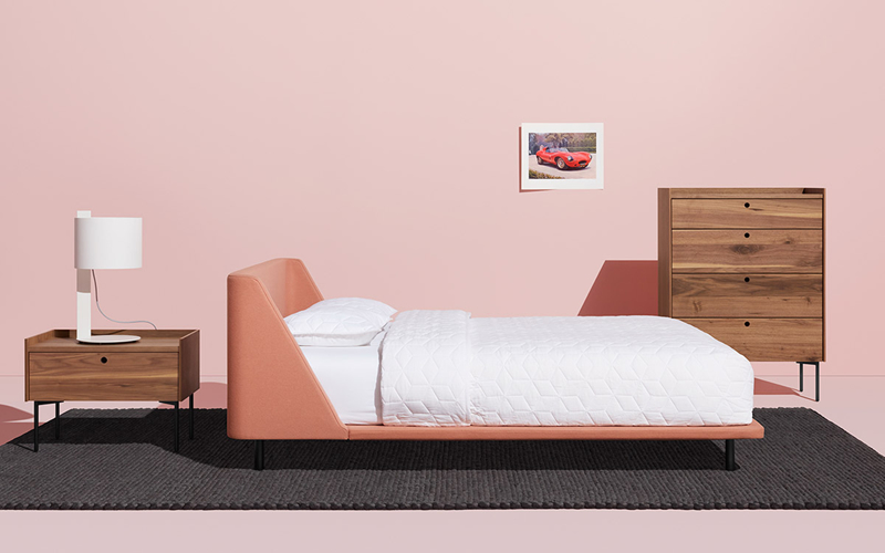 giường màu hồng san hô