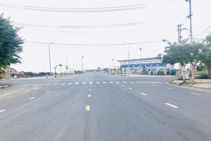 bán Lô Đất Giá Cực Tốt Đường 21 m Gần Sân Bóng Hòa Xuân bán Lô Đất Giá Cực Tốt Đường 21 m Gần Sân Bóng Hòa Xuân