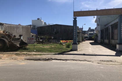 Bán lô đất 2 mặt tiền đường Hải Triều -Hòa Hải-Ngũ Hành Sơn Bán lô đất 2 mặt tiền đường Hải Triều -Hòa Hải-Ngũ Hành Sơn