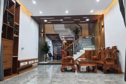 RẤT THIỆN CHÍ ĐỔI CHỦ CĂN NHÀ 3 TẦNG CỰC ĐẸP-GIÁ TỐT-HIỆN ĐẠI ĐƯỜNG NGUYỄN QUANG DIÊU HÒA XUÂN TP ĐÀ NẴNG RẤT THIỆN CHÍ ĐỔI CHỦ CĂN NHÀ 3 TẦNG CỰC ĐẸP-GIÁ TỐT-HIỆN ĐẠI ĐƯỜNG NGUYỄN QUANG DIÊU HÒA XUÂN TP ĐÀ NẴNG