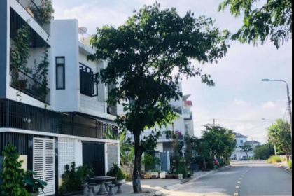 THIỆN CHÍ CẦN ĐỔI CHỦ LÔ BIỆT THỰ VŨ THÀNH NĂM ĐẢO 2 HÒA XUÂN TP ĐÀ NẴNG GIÁ 34 TRIỆU M2 VỊ TRÍ CỰC ĐẸP THIỆN CHÍ CẦN ĐỔI CHỦ LÔ BIỆT THỰ VŨ THÀNH NĂM ĐẢO 2 HÒA XUÂN TP ĐÀ NẴNG GIÁ 34 TRIỆU M2 VỊ TRÍ CỰC ĐẸP