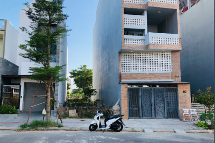 Cần bán lô đất biệt thự đường Vũ Thành Năm, Đảo 2, Hoà Xuân, Cẩm Lệ. 34 Tr/,2 Cần bán lô đất biệt thự đường Vũ Thành Năm, Đảo 2, Hoà Xuân, Cẩm Lệ. 34 Tr/,2