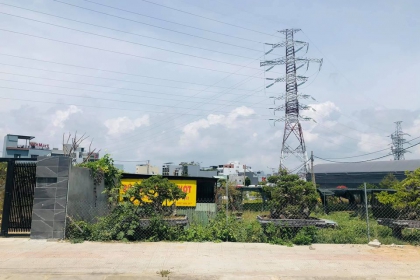 Cần bán lô Đông Bắc sạch đẹp, nở hậu siêu đẹp khu Đảo 2 Cần bán lô Đông Bắc sạch đẹp, nở hậu siêu đẹp khu Đảo 2