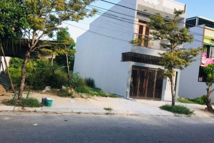 Bán lô đất dường Dương Bá Cung Khu NAm CẨm Lệ Hòa Xuân Bán lô đất dường Dương Bá Cung Khu NAm CẨm Lệ Hòa Xuân