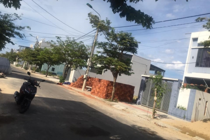 Bán lô ĐIỆN ÂM khu đô thị sinh thái Nam Hòa Xuân, TP Đà Nẵng. - Block b2.42, hướng Tây Bắc. Bán lô ĐIỆN ÂM khu đô thị sinh thái Nam Hòa Xuân, TP Đà Nẵng. - Block b2.42, hướng Tây Bắc.