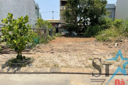 CẦN CHUYỂN NHƯỢNG LÔ ĐẤT LỖ GIÁNG 20 VỊ TRÍ SAU TRƯỜNG HỌC KHU NAM CẨM LỆ CẦN CHUYỂN NHƯỢNG LÔ ĐẤT LỖ GIÁNG 20 VỊ TRÍ SAU TRƯỜNG HỌC KHU NAM CẨM LỆ