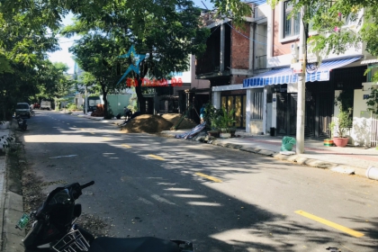 Thiện chí bán lô đất sạch đẹp giá tốt đường Bùi Thiện Ngộ, Hòa Xuân, TP Đà Nẵng Thiện chí bán lô đất sạch đẹp giá tốt đường Bùi Thiện Ngộ, Hòa Xuân, TP Đà Nẵng