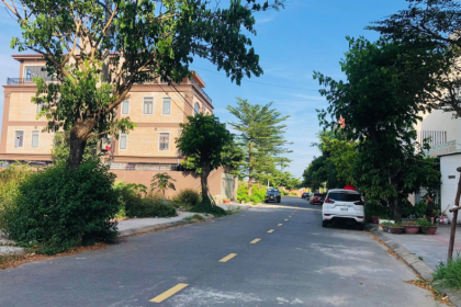 CẦN BÁN BIỆT THỰ ĐƯỜNG NGUYỄN VĂN THÔNG - ĐÔNG NAM - 300 M2 - HÒA XUÂN . CẦN BÁN BIỆT THỰ ĐƯỜNG NGUYỄN VĂN THÔNG - ĐÔNG NAM - 300 M2 - HÒA XUÂN .