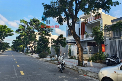 BÁN LÔ ĐẤT ĐƯỜNG TRẦN LÊ ( 2 LÔ LIỀN KỀ ) - HÒA XUÂN - CẨM LỆ . BÁN LÔ ĐẤT ĐƯỜNG TRẦN LÊ ( 2 LÔ LIỀN KỀ ) - HÒA XUÂN - CẨM LỆ .