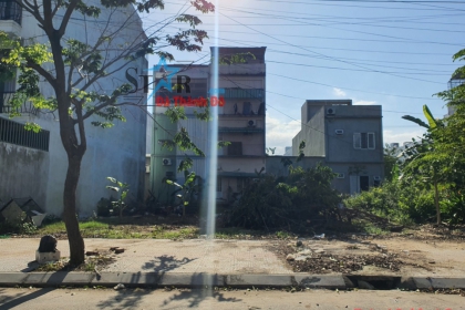 BÁN LÔ ĐẤT ĐƯỜNG BÙI CÔNG TRỪNG - ĐÔNG BẮC - GẦN CÔNG VIÊN - HÒA XUÂN . BÁN LÔ ĐẤT ĐƯỜNG BÙI CÔNG TRỪNG - ĐÔNG BẮC - GẦN CÔNG VIÊN - HÒA XUÂN .