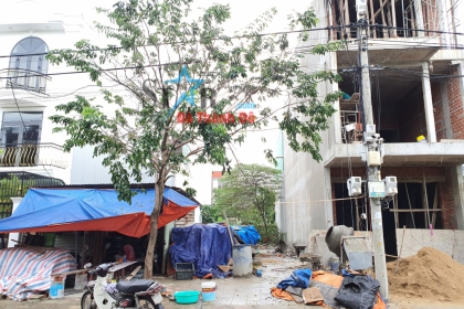 Bán lô đất đường Bùi Công Trừng , Gần chân cầu Nguyễn Tri Phương Bán lô đất đường Bùi Công Trừng , Gần chân cầu Nguyễn Tri Phương