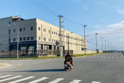 BÁN LÔ ĐẤT ĐƯỜNG 10M5 PHẠM HỮU NGHI - GẦN VĂN TIẾN DŨNG - THÔNG RA PHẠM HÙNG BÁN LÔ ĐẤT ĐƯỜNG 10M5 PHẠM HỮU NGHI - GẦN VĂN TIẾN DŨNG - THÔNG RA PHẠM HÙNG