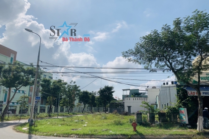 Chào bán siêu phẩm lô góc mặt tiền đường 10m5 Đinh Gia Trinh & Hà Duy Phiên, Hoà Xuân. Chào bán siêu phẩm lô góc mặt tiền đường 10m5 Đinh Gia Trinh & Hà Duy Phiên, Hoà Xuân.