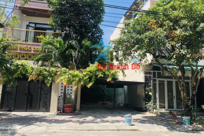 Bán đất đường Huỳnh Ngọc Đủ, xung quanh nhà cửa khang trang vị trí siêu đẹp Bán đất đường Huỳnh Ngọc Đủ, xung quanh nhà cửa khang trang vị trí siêu đẹp