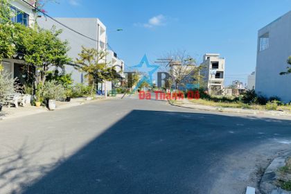 BÁN LÔ ĐẤT NAM HÒA XUÂN THÔNG RA SÔNG GẦN CẦU TRUNG LƯƠNG BÁN LÔ ĐẤT NAM HÒA XUÂN THÔNG RA SÔNG GẦN CẦU TRUNG LƯƠNG